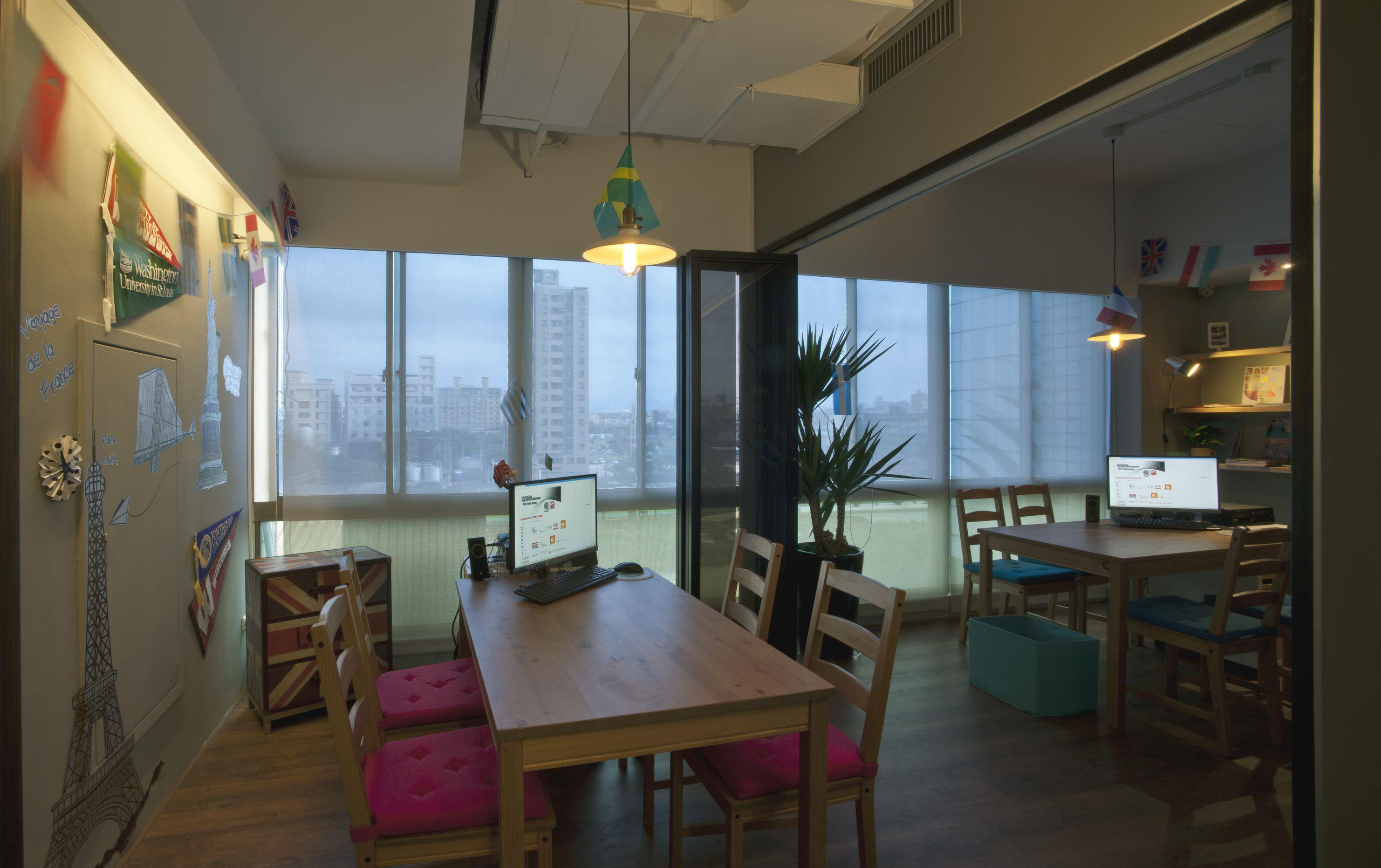 徐匯區(qū)復(fù)古圖書(shū)室裝修設(shè)計(jì)-第3張圖片-上海古都建筑設(shè)計(jì)集團(tuán) 徐匯區(qū)復(fù)古圖書(shū)室裝修設(shè)計(jì)-第3張圖片-上海古都建筑設(shè)計(jì)集團(tuán)