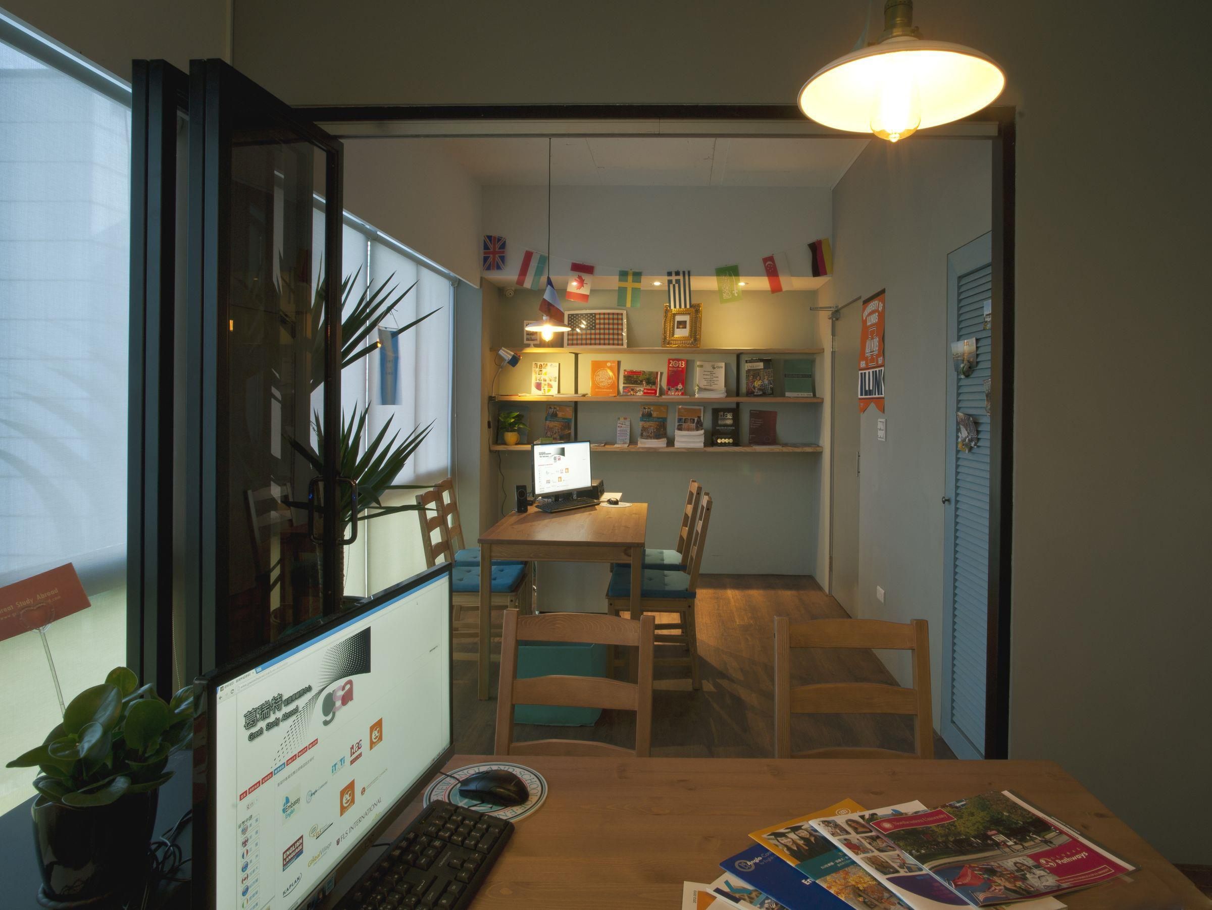 黃浦區(qū)觀景辦公室裝修設計-第1張圖片-上海古都建筑設計集團 黃浦區(qū)觀景辦公室裝修設計-第1張圖片-上海古都建筑設計集團