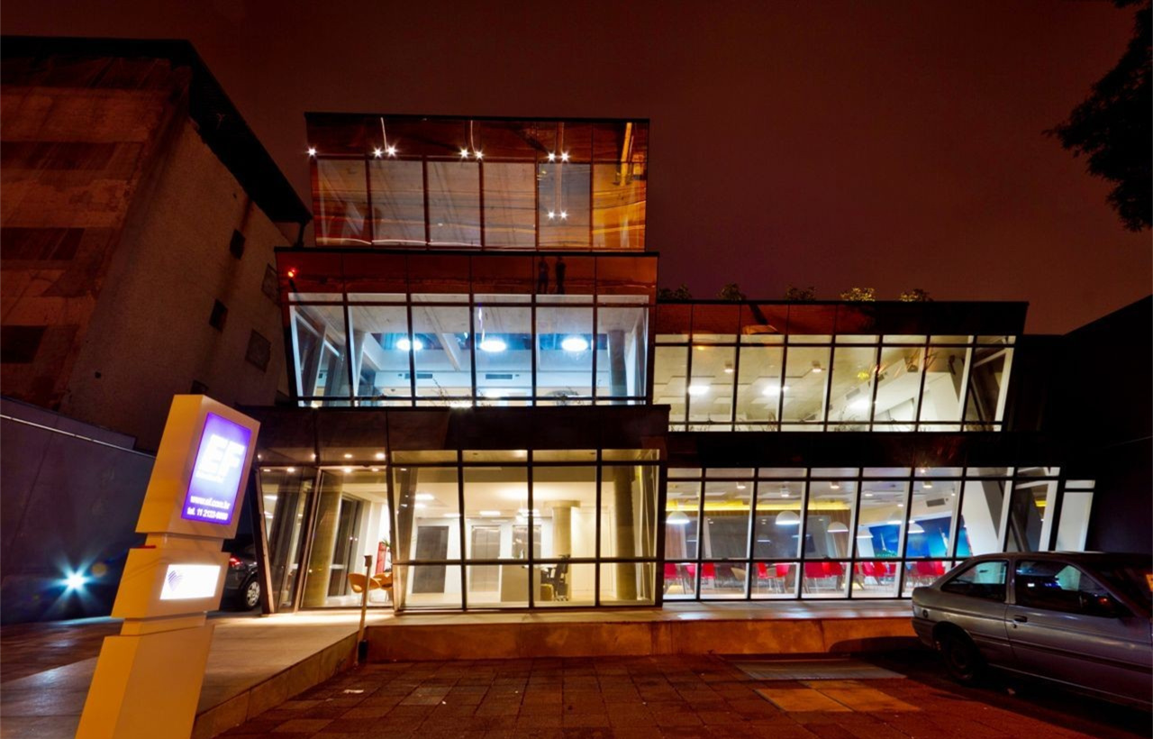 徐匯區(qū)200平公共辦公空間裝修設(shè)計(jì)-第9張圖片-上海古都建筑設(shè)計(jì)集團(tuán) 徐匯區(qū)200平公共辦公空間裝修設(shè)計(jì)-第9張圖片-上海古都建筑設(shè)計(jì)集團(tuán)