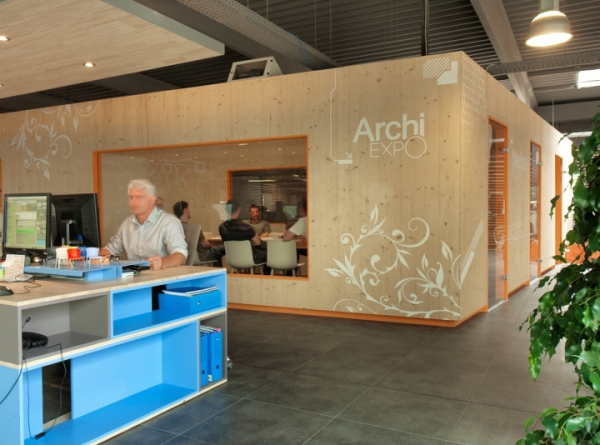 青浦區(qū)辦公樓接待大廳裝修設(shè)計-第6張圖片-上海古都建筑設(shè)計集團(tuán)