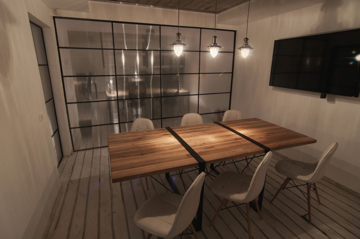 浦東新區(qū)120平工業(yè)風(fēng)咖啡廳裝修設(shè)計-第3張圖片-上海古都建筑設(shè)計集團