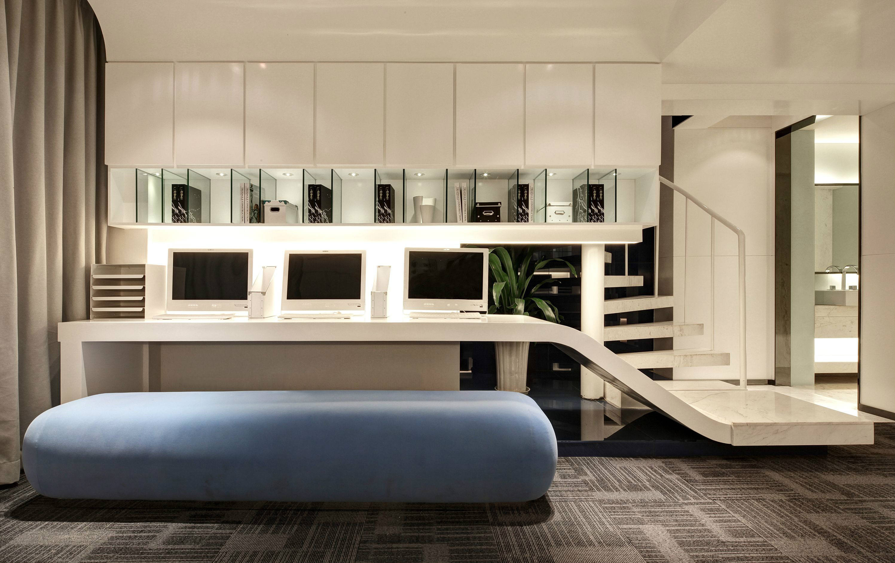 黃浦區(qū)英倫風(fēng)格辦公室裝修設(shè)計-第2張圖片-上海古都建筑設(shè)計集團(tuán) 黃浦區(qū)英倫風(fēng)格辦公室裝修設(shè)計-第2張圖片-上海古都建筑設(shè)計集團(tuán)