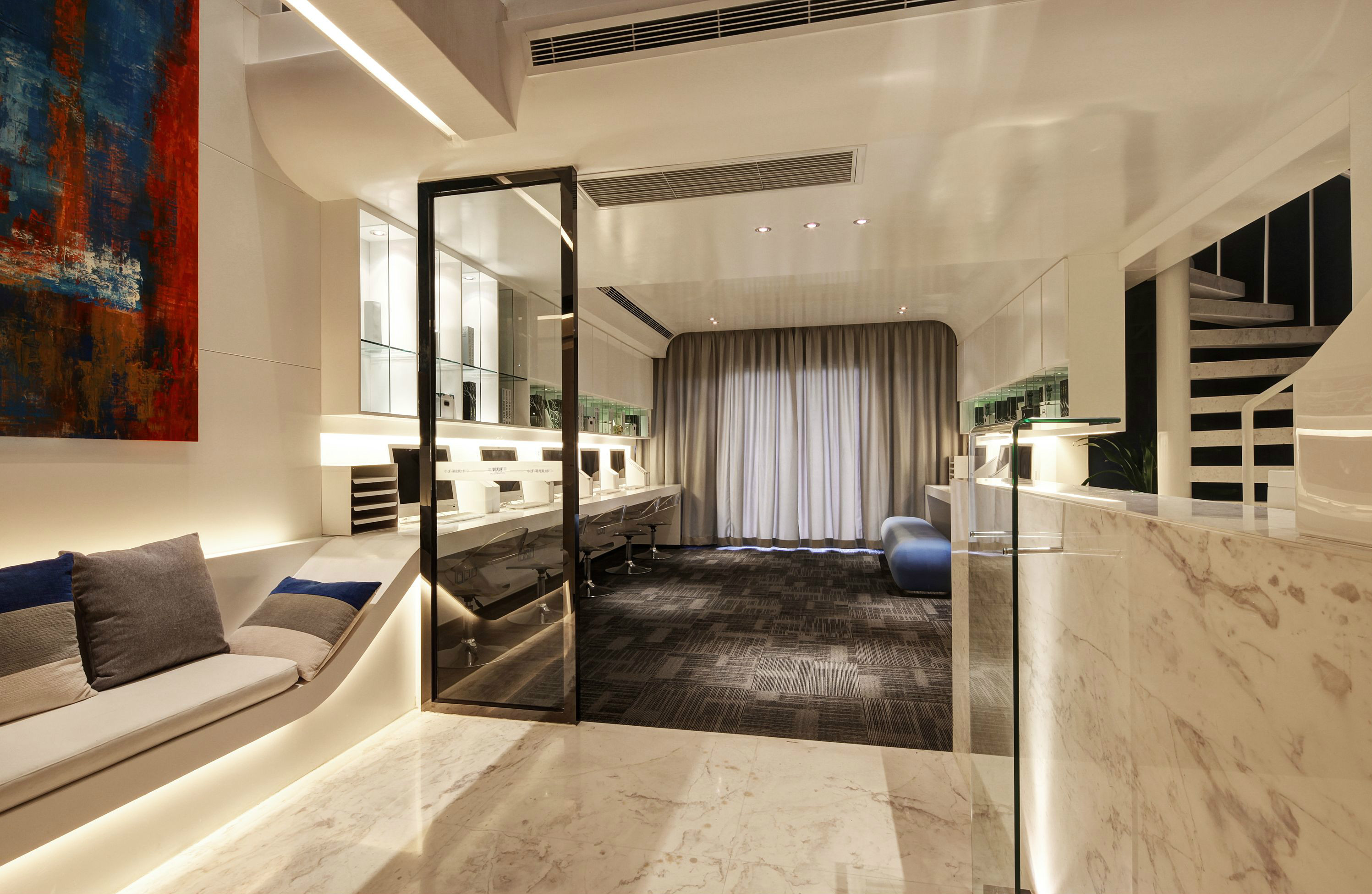 黃浦區(qū)英倫風(fēng)格辦公室裝修設(shè)計-第4張圖片-上海古都建筑設(shè)計集團(tuán) 黃浦區(qū)英倫風(fēng)格辦公室裝修設(shè)計-第4張圖片-上海古都建筑設(shè)計集團(tuán)