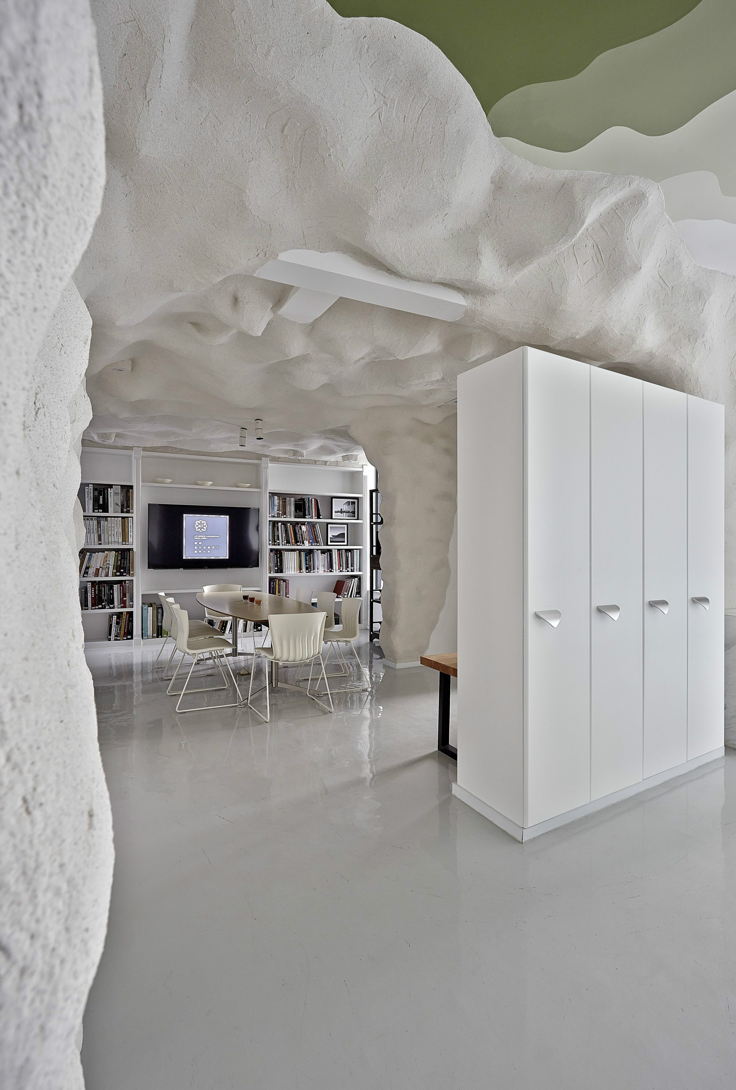 上海復(fù)古山洞風格辦公室裝修設(shè)計-第5張圖片-上海古都建筑設(shè)計集團