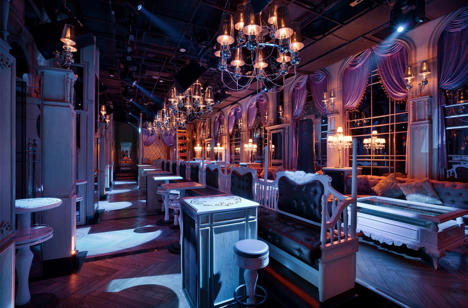 歐式古典音樂(lè)廳裝修設(shè)計(jì)-第5張圖片-上海古都建筑設(shè)計(jì)集團(tuán) 歐式古典音樂(lè)廳裝修設(shè)計(jì)-第5張圖片-上海古都建筑設(shè)計(jì)集團(tuán)