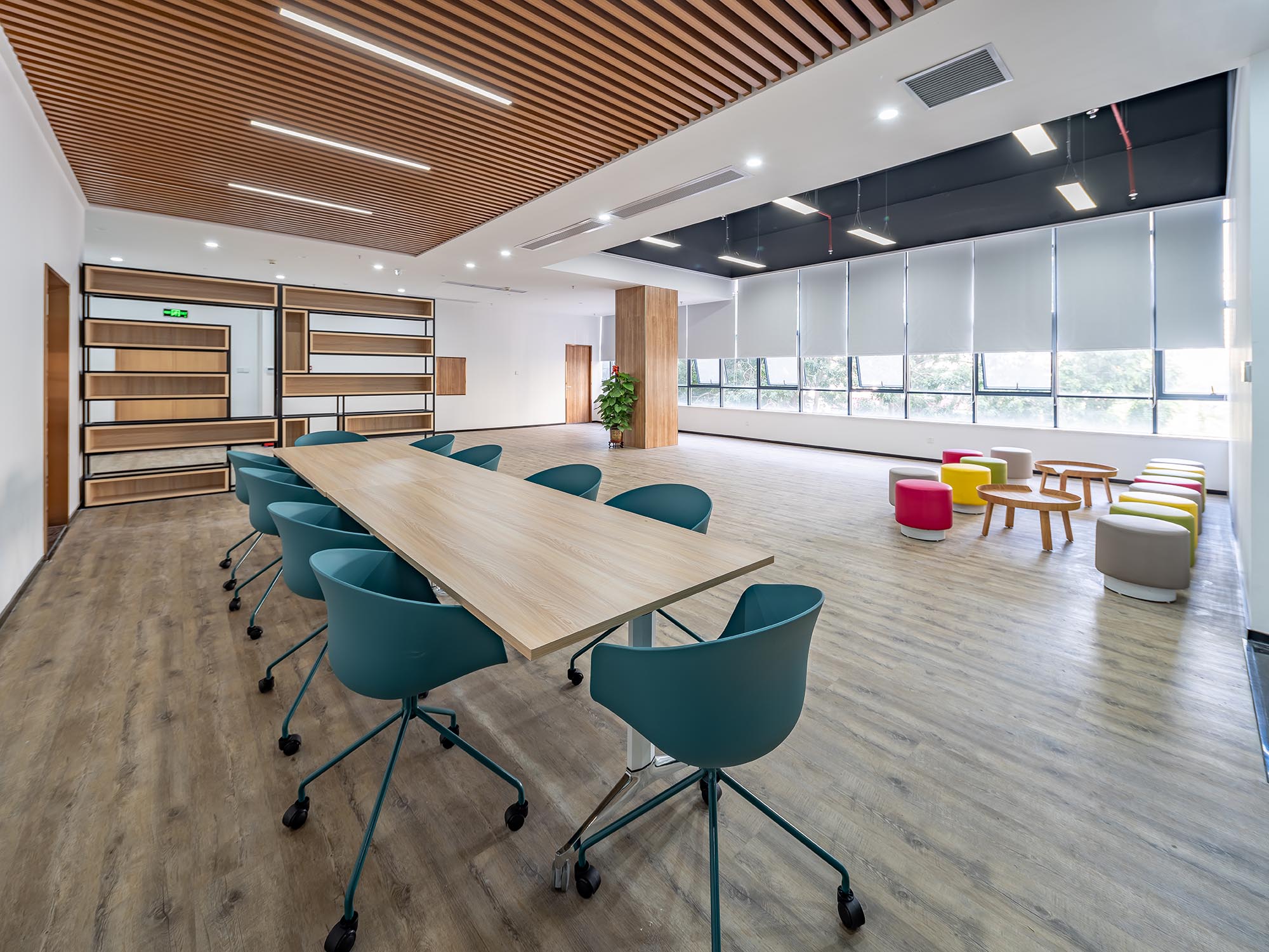 浦東5200平律師事務(wù)所辦公裝潢設(shè)計-第7張圖片-上海古都建筑設(shè)計集團 浦東5200平律師事務(wù)所辦公裝潢設(shè)計-第7張圖片-上海古都建筑設(shè)計集團